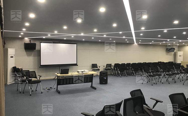 Multi-functional Hall Of Company In Guangzhou Xueshan Creative Industrial Park-0