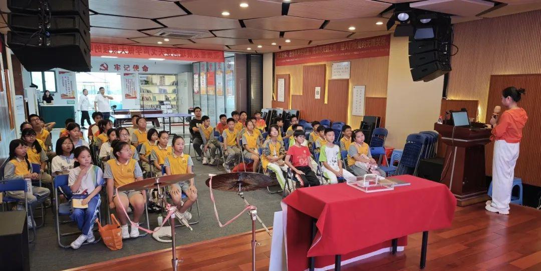 Foshan Lishui Bilingual School Teachers and Students Delegation Entered TianGe Acoustic-2